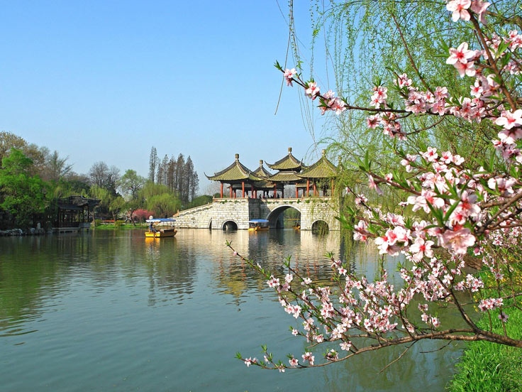 Slender West Lake